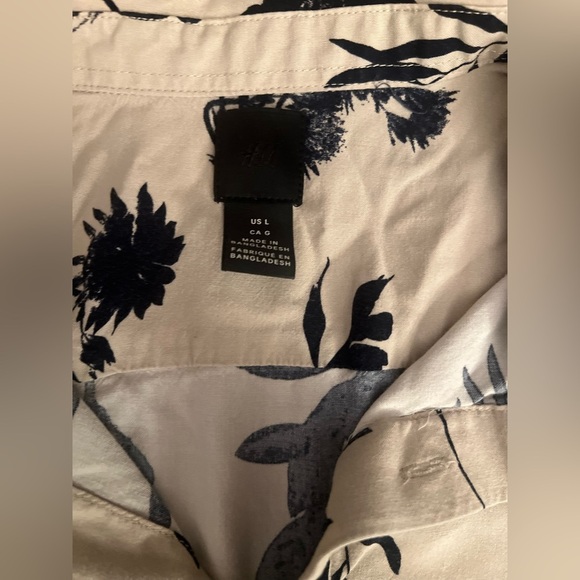 H&M Cream and Black Casual Button Down Shirt - Picture 5 of 9